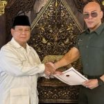Manuver Deddy Corbuzier Respons Kritik dan Keluhan MBG, Mengapa Justru Berbahaya Bagi Prabowo?