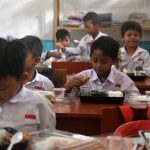 Menu MBG di Empat Lawang Basi-Ada Ulat, 8 Siswa SD Dilarikan ke Puskesmas